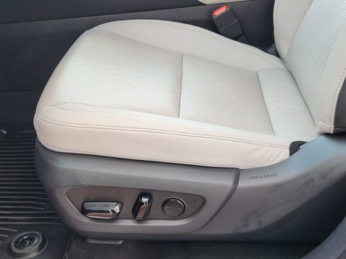 Used 2023 Lexus RX 350 Premium Plus w/ Cold Area Package FWD image 22