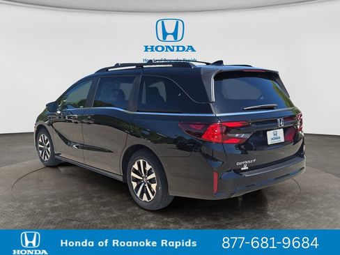 New 2026 Honda Odyssey EX-L image 3
