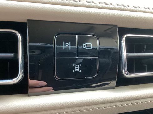 Used 2022 Lincoln Nautilus Reserve w/ Equipment Group 201A image 53