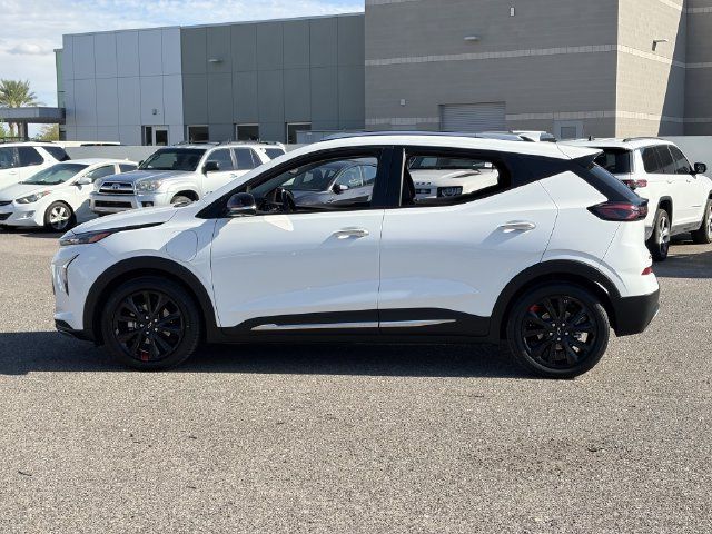 Used 2023 Chevrolet Bolt EUV Premier w/ Sun & Sound Package FWD image 31