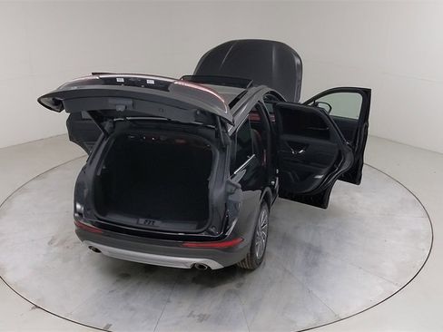 Used 2025 Lincoln Corsair Reserve image 50