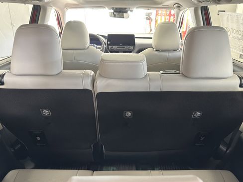 New 2026 Toyota Grand Highlander Limited AWD/4WD image 33