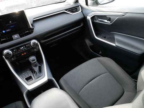 Certified 2025 Toyota RAV4 XLE w/ Convenience Package image 11