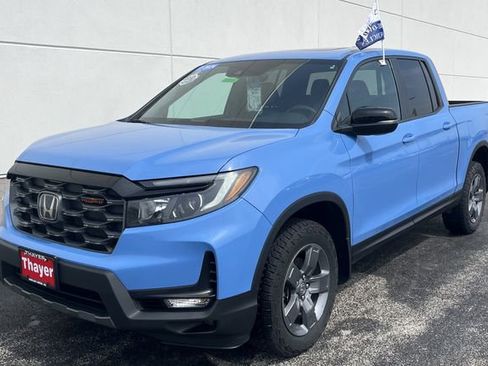 Certified 2024 Honda Ridgeline TrailSport image 1