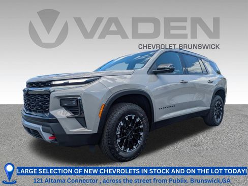 New 2026 Chevrolet Traverse Z71 w/ Enhanced Driving Package AWD/4WD image 1