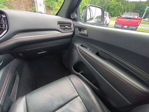 Used 2024 Dodge Durango GT AWD/4WD image 19