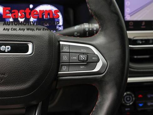 Used 2022 Jeep Compass Trailhawk w/ Trailhawk Elite Group AWD/4WD image 16