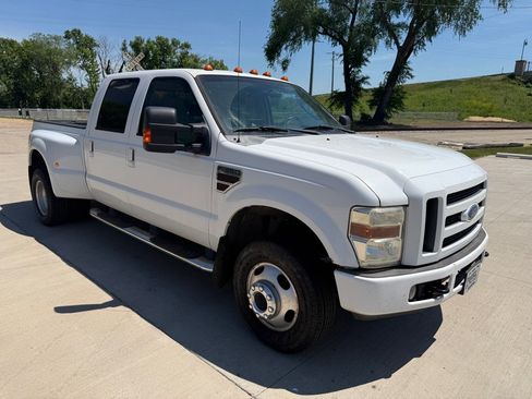Used 2008 Ford F350 XL AWD/4WD image 3
