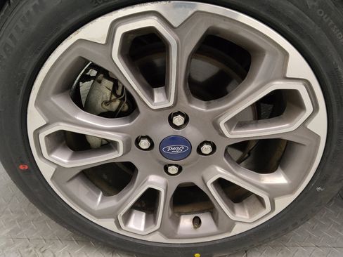 Used 2019 Ford EcoSport Titanium image 31