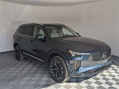 New 2026 Volvo XC90 T8 Ultra image 2