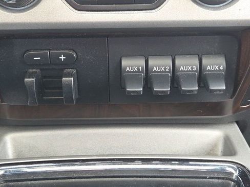 Used 2014 Ford F350 Lariat w/ Lariat Ultimate Package image 37