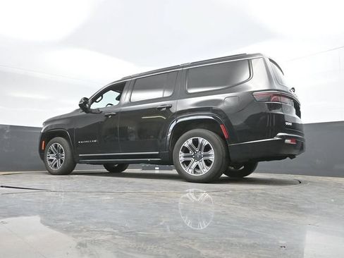 Used 2024 Jeep Wagoneer Series II AWD/4WD image 49