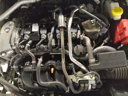 Used 2022 Nissan Sentra SV FWD image 30