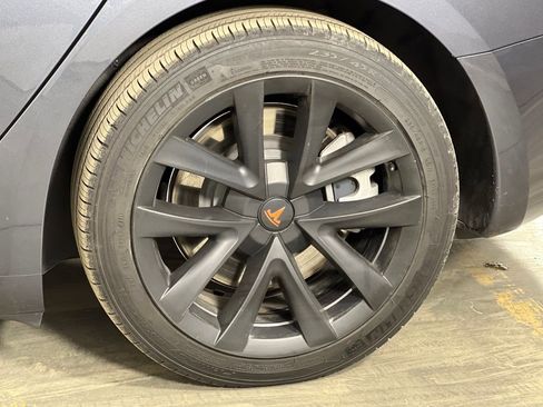 Used 2023 Tesla Model 3 Standard Range image 45