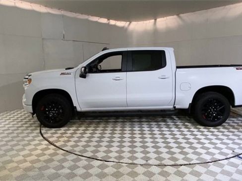 Used 2024 Chevrolet Silverado 1500 RST w/ Convenience Package II image 5