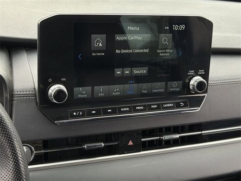 Used 2023 Mitsubishi Outlander SEL image 27