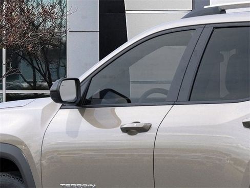 New 2026 GMC Terrain Elevation w/ Elevation Premium Package image 36