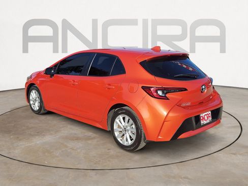 Used 2025 Toyota Corolla SE FWD image 8