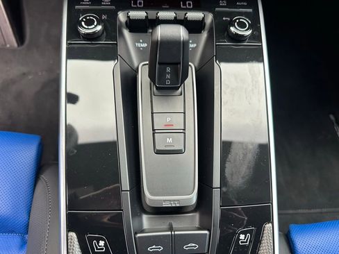 Used 2025 Porsche 911 Turbo S image 28