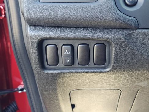 New 2025 Mitsubishi Outlander Sport ES image 17