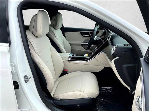 Used 2026 Mercedes-Benz C 300 Sedan image 9