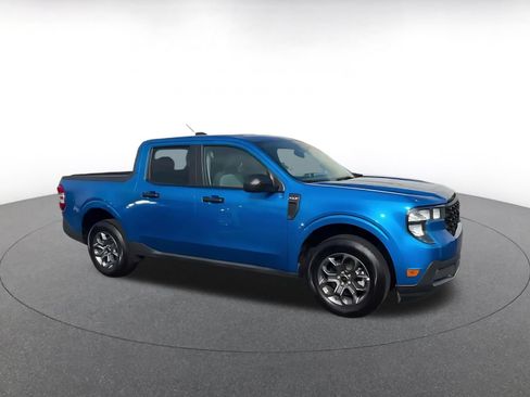Used 2026 Ford Maverick XLT w/ Equipment Group 301A AWD/4WD image 2
