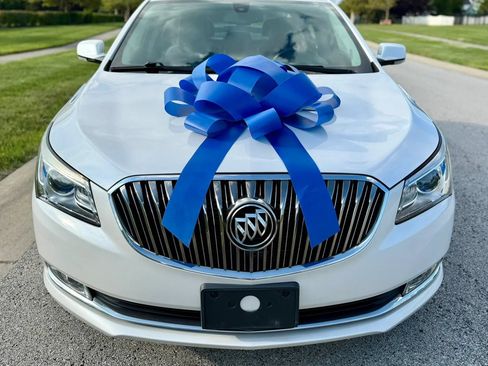 Used 2016 Buick LaCrosse Leather AWD/4WD image 2