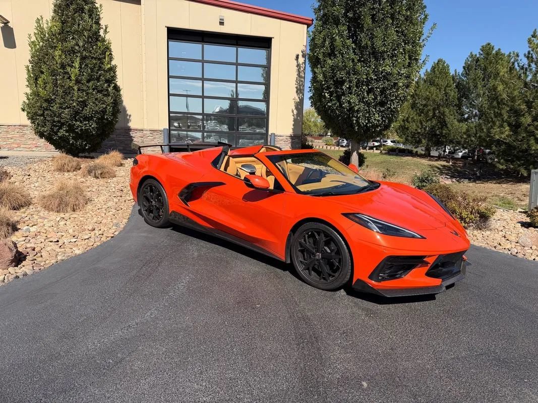 Used 2020 Chevrolet Corvette Stingray Premium Conv w/ 3LT Preferred Equipment Group RWD image 33