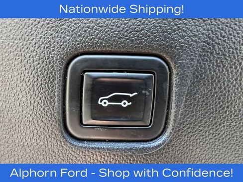 Used 2022 Chevrolet Blazer RS AWD/4WD image 35