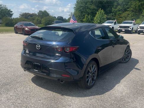 Used 2020 MAZDA MAZDA3 Hatchback FWD image 6