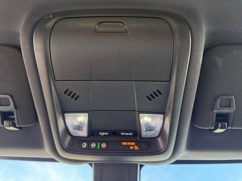 Used 2024 Chevrolet Equinox RS w/ RS Leather Package image 19