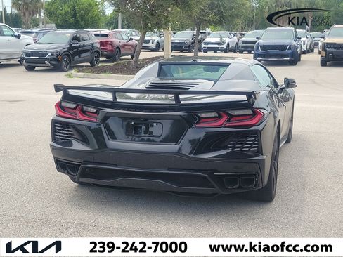 Used 2025 Chevrolet Corvette Stingray Preferred Conv w/ Z51 Performance Package RWD image 8
