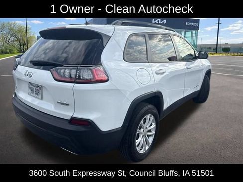 Used 2022 Jeep Cherokee Latitude Lux AWD/4WD image 2