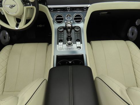Used 2020 Bentley Continental GT First Edition image 24