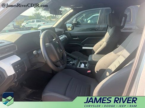 Used 2024 Toyota Tacoma TRD Off-Road AWD/4WD image 2