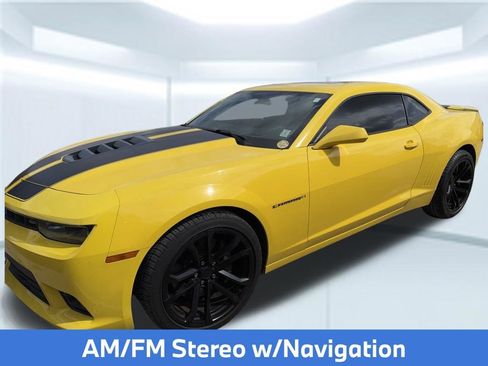 Used 2014 Chevrolet Camaro SS w/ RS Package RWD image 2