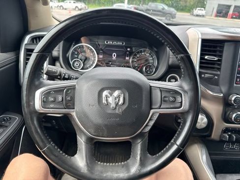 Used 2021 RAM 1500 Laramie AWD/4WD image 19