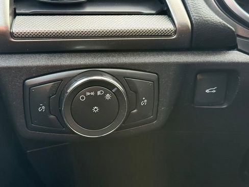 Certified 2017 Ford Fusion SE w/ Fusion SE Technology Package image 22