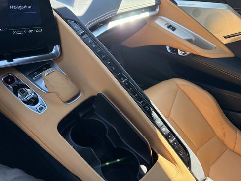 Used 2021 Chevrolet Corvette Stingray Preferred Conv w/ Z51 Performance Package image 22