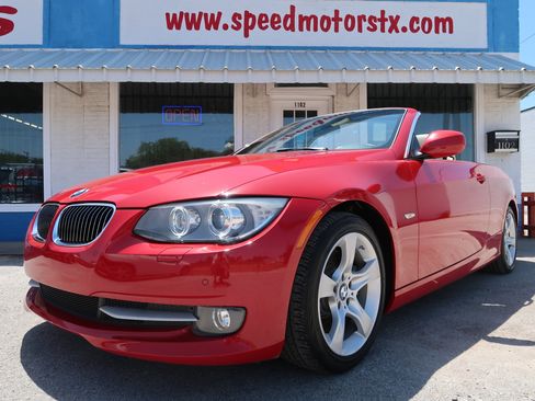 Used 2013 BMW 335i Convertible RWD image 5