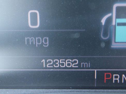 Used 2019 Chevrolet Impala LT image 16