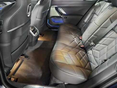 New 2025 BMW 760i xDrive w/ Executive Package image 14