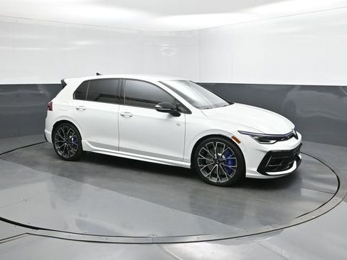 New 2026 Volkswagen Golf w/ Euro Style Package image 17