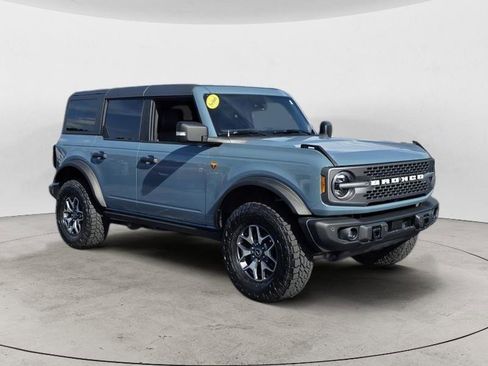 Certified 2022 Ford Bronco Badlands AWD/4WD image 1