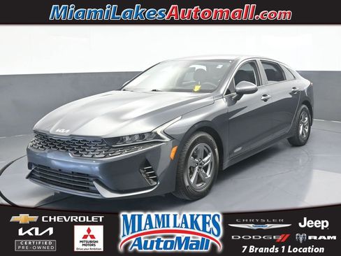 Used 2022 Kia K5 LXS image 1