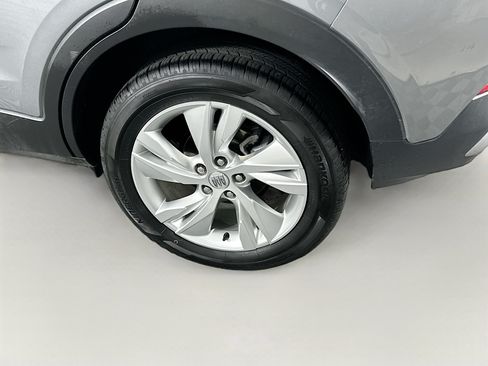 Used 2025 Buick Encore GX Preferred FWD image 11