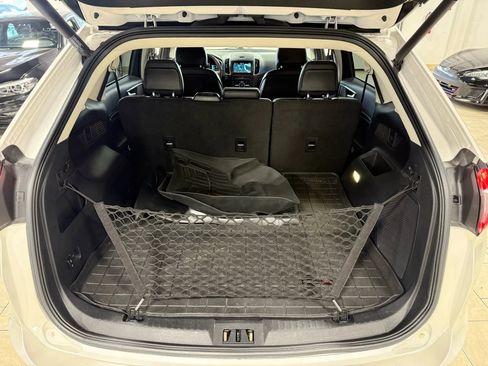 Used 2016 Ford Edge Titanium w/ Equipment Group 301A image 28