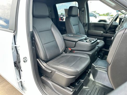 Used 2025 Chevrolet Silverado 3500 W/T w/ WT Convenience Package AWD/4WD image 25