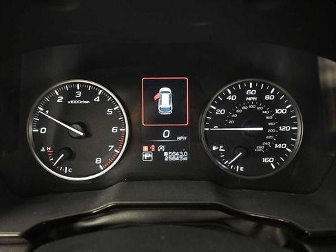 Used 2024 Subaru Outback AWD/4WD image 7