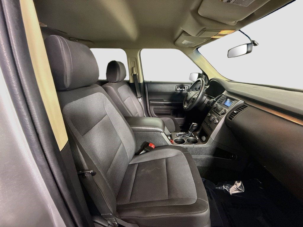 Used 2019 Ford Flex SE FWD image 27